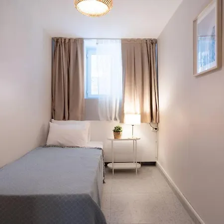Apartment Modern And Designed 2br W Garden