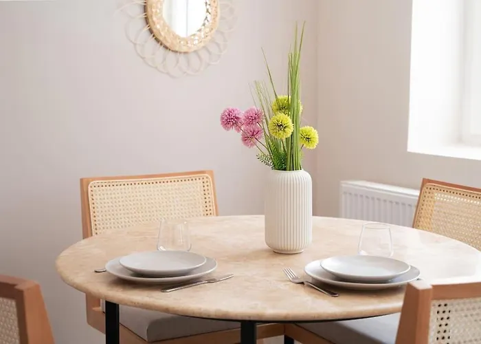 Modern And Designed 2br W Garden Daire Adalar